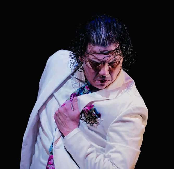 Authentic Flamenco Show Hard Rock Cafe - Who Should Consider This Tour?