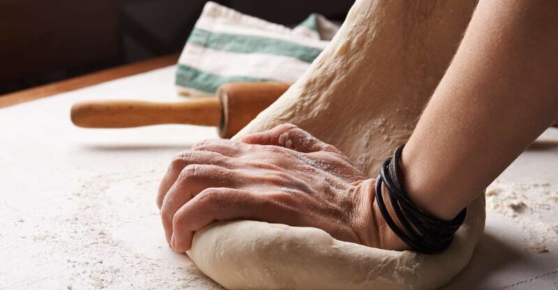 Authentic Neapolitan Pizza Lesson - Who Will Love This?