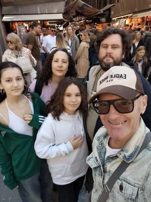 Authentic private tour of Barcelona in French - What Makes This Tour Stand Out?