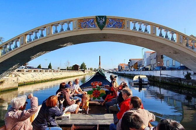 Aveiro and Costa Nova: Private Tour with Moliceiro Cruise Half Day - Transportation & Duration