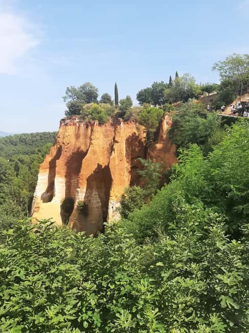 Avignon: Luberon, Gordes, and Roussillon Half-Day Tour - Avignon: Luberon, Gordes, and Roussillon Half-Day Tour — A Detailed Look