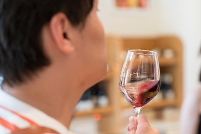 Avignon Walking Tour including Pope's Palace - FAQ