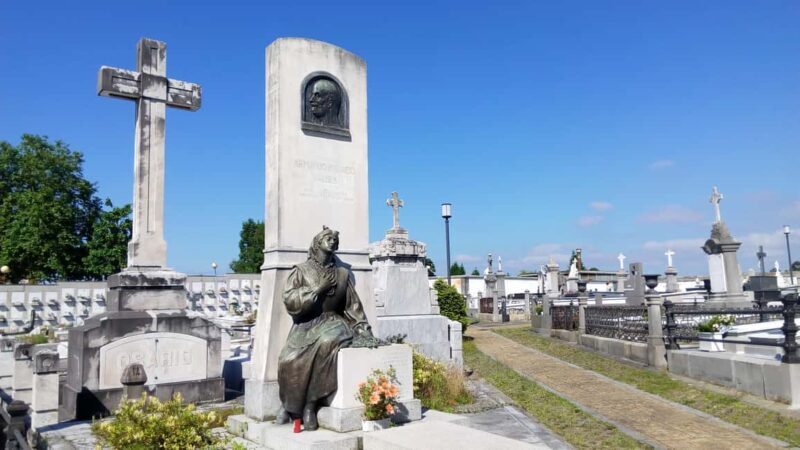 Avilés: Guided tour of the La Carriona cemetery - Key Points