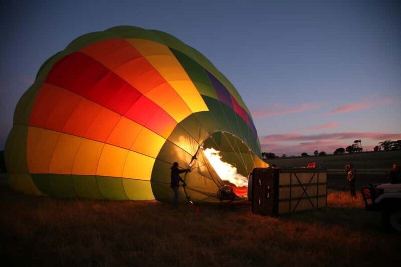 Avon Valley: Hot Air Balloon Flight - An Honest Look at the Avon Valley Hot Air Balloon Experience
