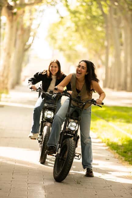 Award winning Electric Fatbike Rental Barcelona (4 hours) - Key Points