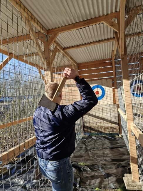 Axe Throwing in Amsterdam: Unleash Your Inner Warrior - Key Points