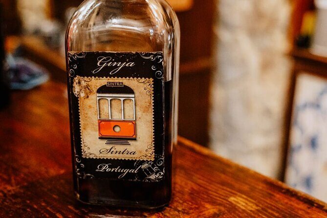 Azenhas do Mar, Palacio da Pena, Regaleira and Castelo dos Mouros. - The Itinerary Breakdown: What to Expect at Each Stop