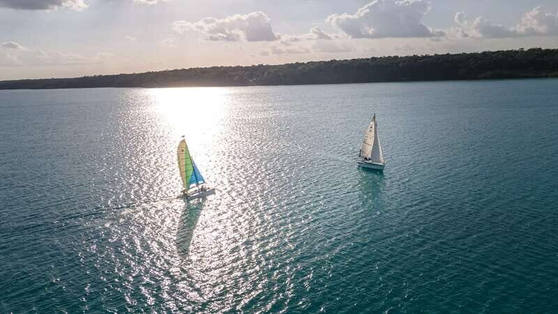 Bacalar: Group Sailing Tour with Guide - Key Points