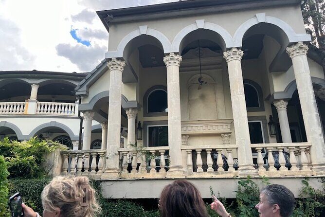 Bach Party Boat on Lake Austin 4 hours Up to 12 guests - FAQ