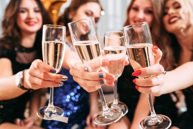 Bachelorette Party Bus Club Crawl - What to Expect from the Experience