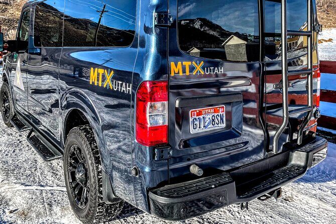 Backcountry snowshoeing in pristine Utah mountains - Key Points