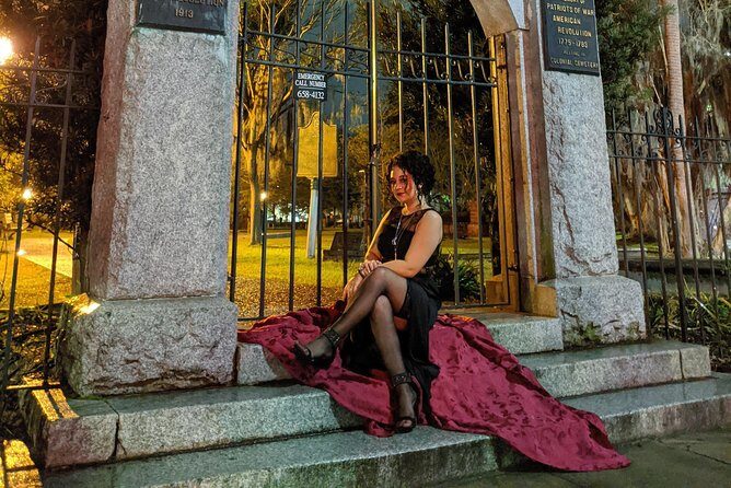 Bad Kitty Haunted Savannah Pub Crawl - Spooky, naughty ghosts - An In-Depth Look at the Bad Kitty Haunted Savannah Pub Crawl