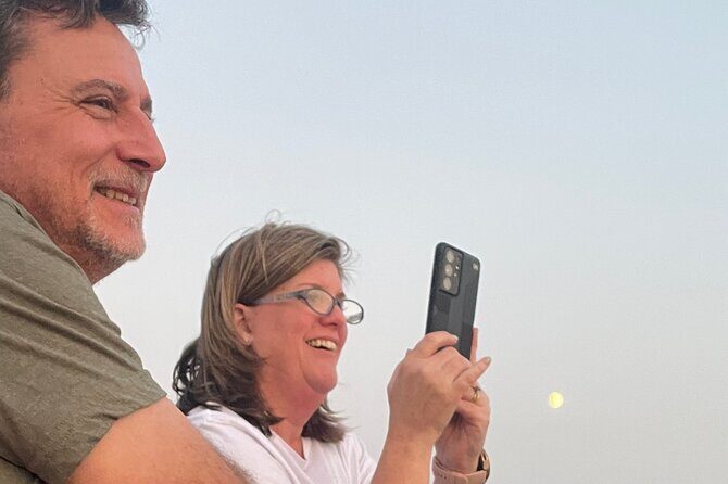 Badlands Sunset & Wildlife: Nature's Evening Glow - Stop 1: Wall Drug