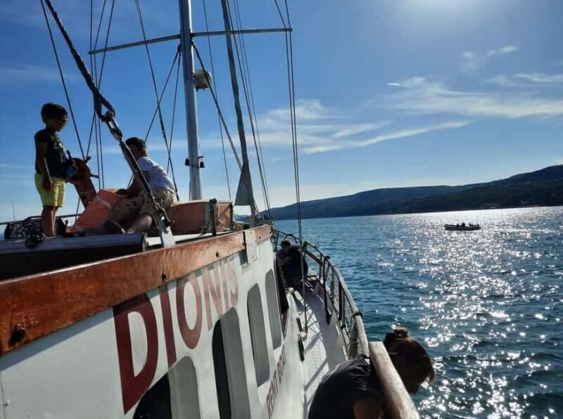 Balchik: Boat Cruise with Lunch and Drinks - Balchik: Boat Cruise with Lunch and Drinks – A Relaxed Day on Bulgaria’s Black Sea Coast