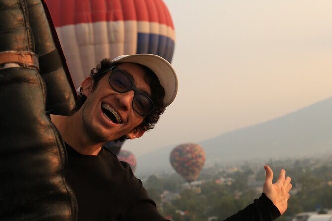 Balloon flight + CDMX pickup + Buffet Breakfast - Return to Mexico City: A Comfortable End