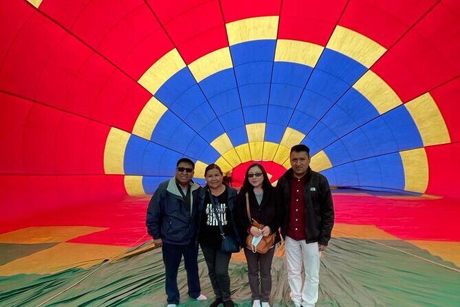 Balloon flight + pick up in CDMX + Breakfast in Cave + Pyramids - Frequently Asked Questions