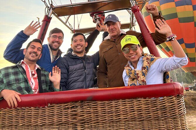 Balloon Flight with Breakfast in Cave and Round Trip CDMX - FAQ