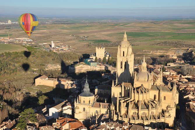 Balloon Ride Over Segovia or Toledo with Optional Transport from Madrid - FAQ
