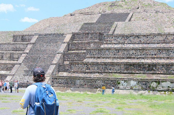 Balloon Ride with Breakfast in Cave from CDMX - FAQs