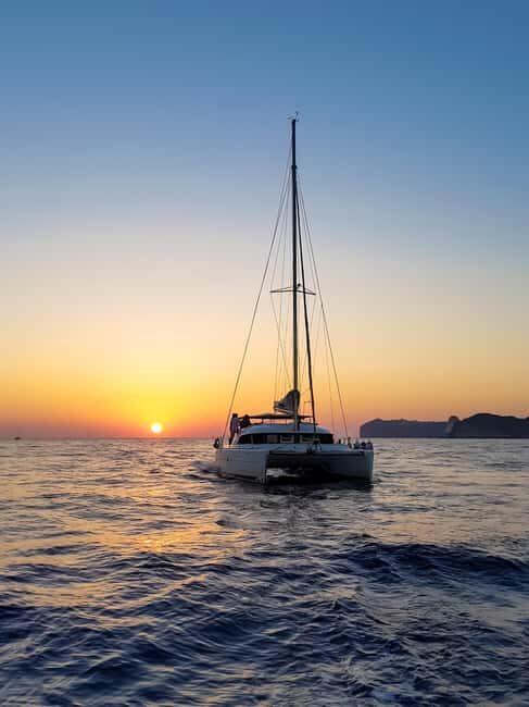 Balos: Catamaran Shared Sailing Cruise with lunch and drinks - Key Points