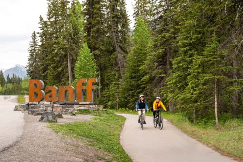 Banff 2-day: Lake Louise, Moraine Lake, Johnston Canyon tour - FAQ