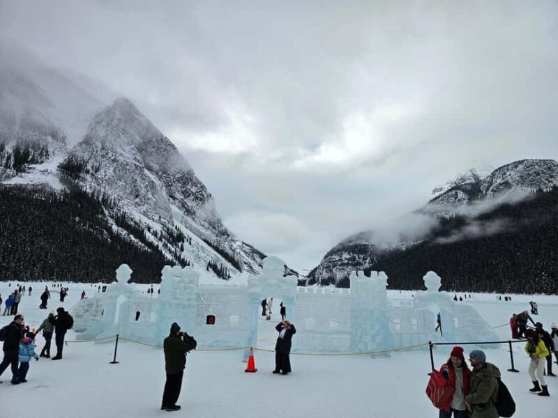 Banff and Yoho Winter Wonderland Private Tour - A Deep Dive into the Experience
