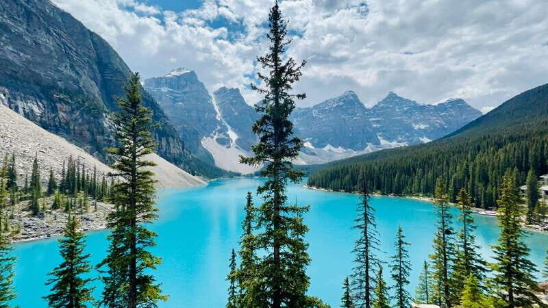 Banff/Calgary: Private Tour of Banff and Yoho National Parks - What to Expect During the Day