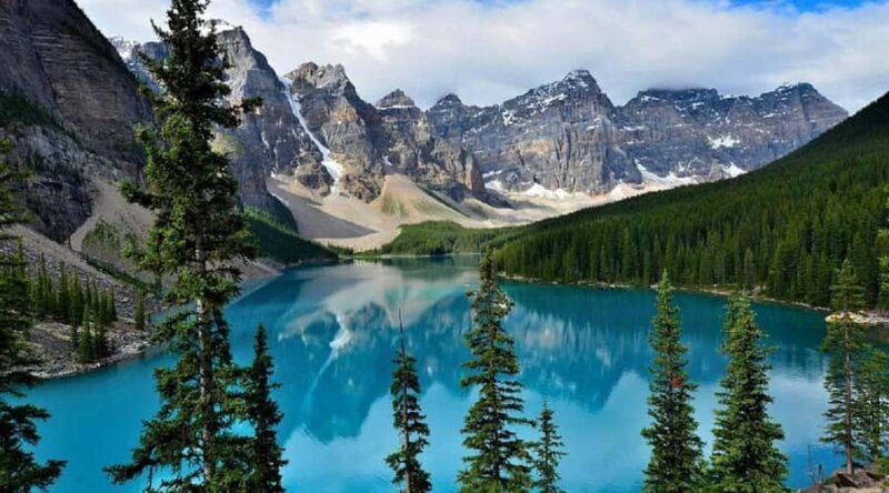 Banff/Calgary:Lake Louise,Moraine Lake,Emerald Lake Day Tour - What to Expect During the Day
