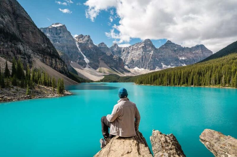 Banff/Canmore: Moraine Lake 1.5h & Lake Louise Half-Day Tour - Key Points