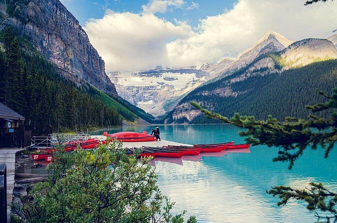Banff Canmore Private Adventure Moraine Lake and Lake Louise Tour - The Experience: Pros and Cons
