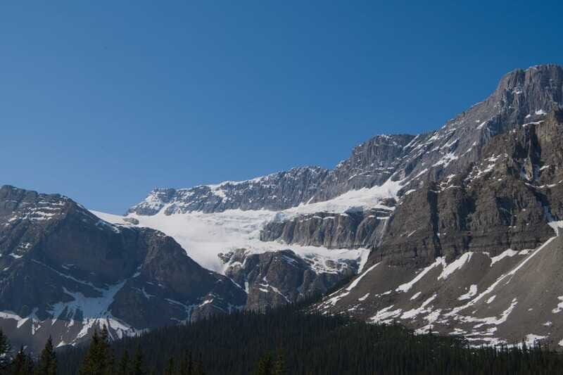 Banff : Day Tour : Lake Louise, Moraine Lake and Peyto Lake - The Travel Experience