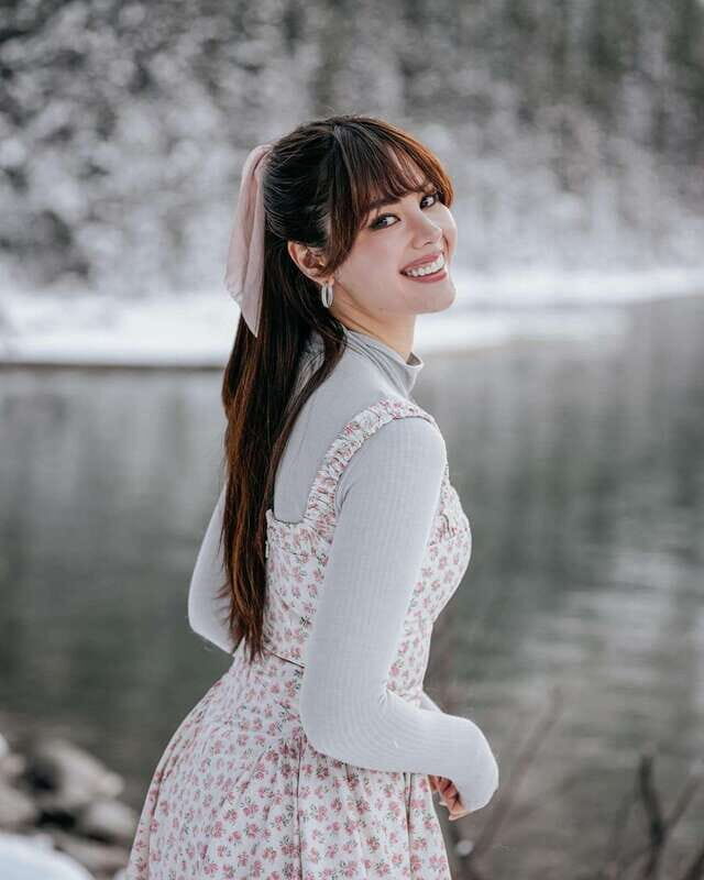 Banff Explorer Private Tour with Moraine Lake & Lake Louise - Key Points