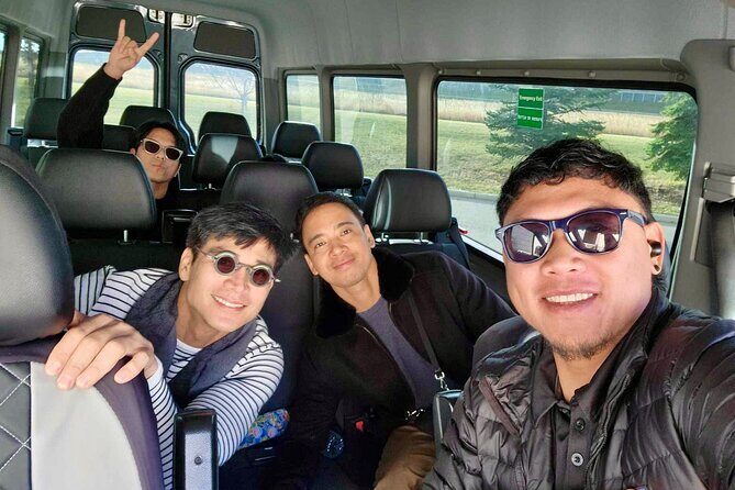 Banff: Moraine Lake and Lake Louise Shuttle | Limited time offer! - Key Points