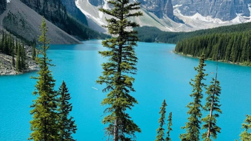 Banff. Moraine, Lake Louise ,Emerald & Johnston Canyon tour - Who Should Consider This Tour?