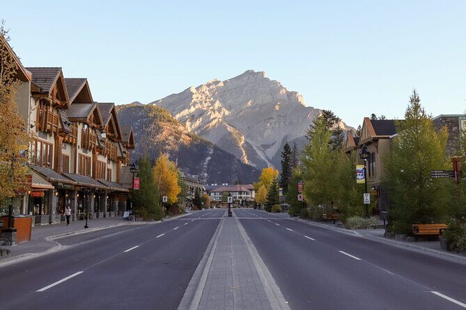 Banff National Park to Calgary Private Transportation - Key Points