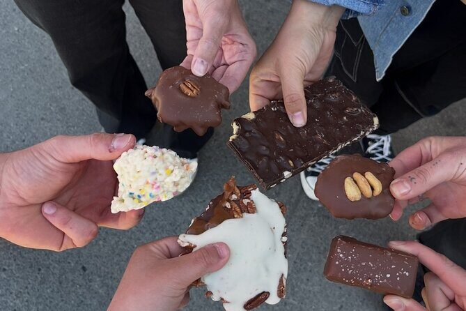 Banff Town Walking Tour Includes Refreshment and Sweet Treat - Key Points