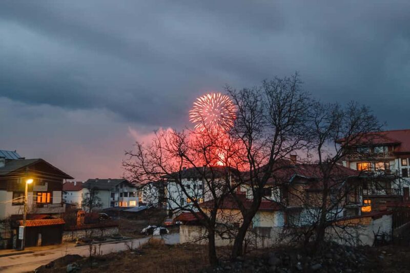 Bansko: 7-Day Christmas or New Year Ski Guided Escape - Key Points