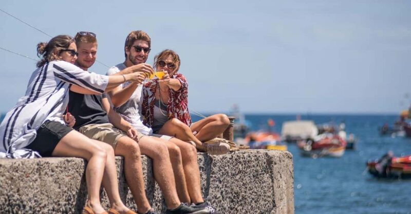 Bar hopping Tour in Funchal - An In-Depth Look at the Funchal Bar Hopping Tour