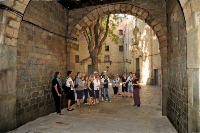 Barcelona 2-Hour Gothic Walking Tour - The Practicalities