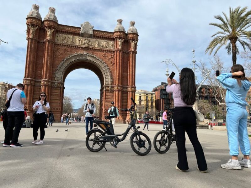 Barcelona: 3-Hour Montjuic Mountain E-Bike Guided Tour - How the Tour Operates
