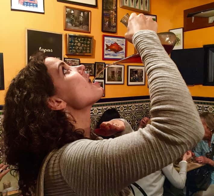 Barcelona: 3-Hour Sips, Sites & Bites Food & History Tour - Who is This Tour Best Suited For?