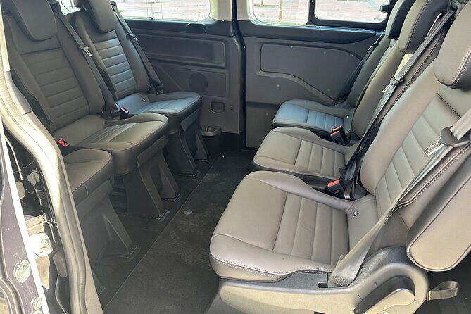 Barcelona Arrival Private Transfer Cruise Port to City Center - What to Expect from the Service