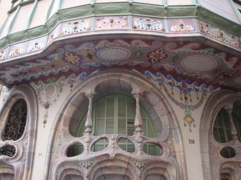 Barcelona: Art Nouveau & Gaudí Tour - The Heart of the Tour: A Walk Through Eixample’s Architectural Marvels
