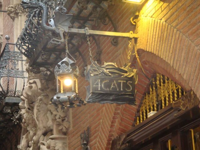 Barcelona: Art Nouveau & Gaudí Tour - Value for Money