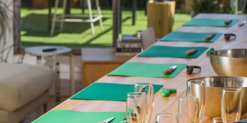 Barcelona Authentic Paella and Sangria Cooking Class - The Meeting Point and Logistics