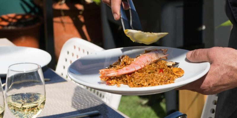 Barcelona Authentic Paella and Sangria Cooking Class - Authenticity and Cultural Connection