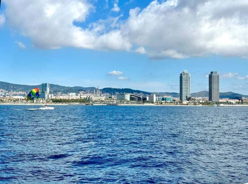 Barcelona Badalona : Sailboat Tour, Snacks, Drinks, Swimming - FAQs