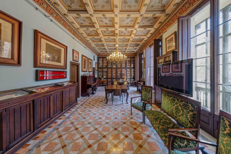 Barcelona: Biblioteca Arús Guided Tour - Who Should Consider This Tour?