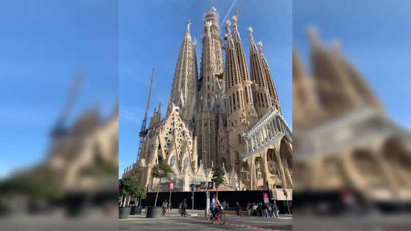 Barcelona Bike Tour: Iconic Sights & Hidden Snack Spot - Who Is This Tour For?