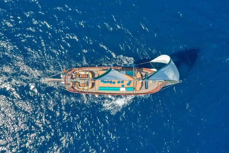 Barcelona: Boat and Supercar Driving Experience - A Closer Look at the Experience